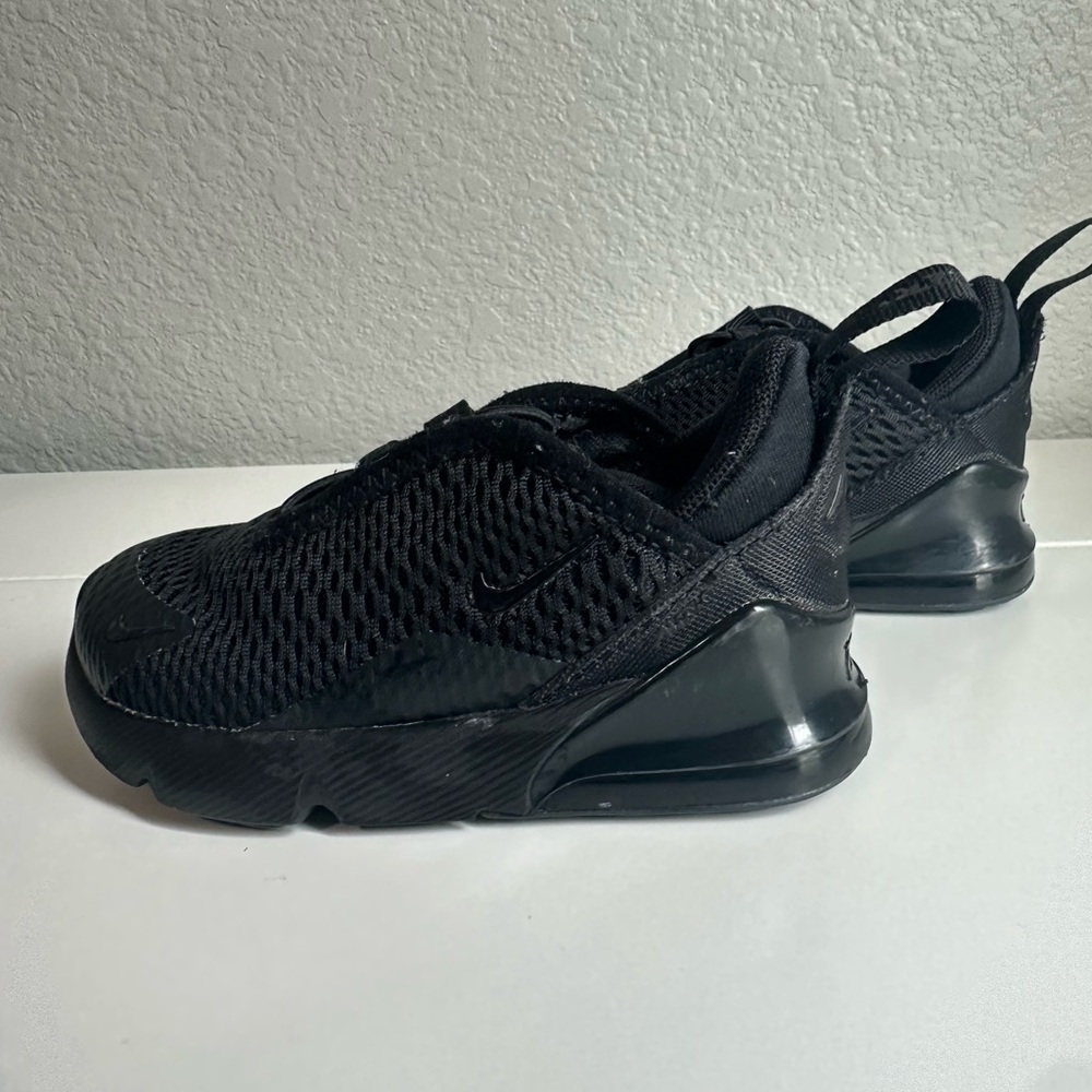 Nike Air Max 270 (6C)